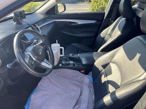 2019 INFINITI QX50 Pure