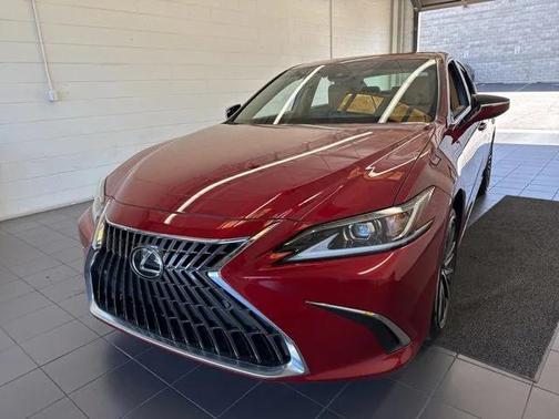 2025 Lexus ES 350 Base