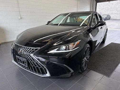 2023 Lexus ES 350 Base