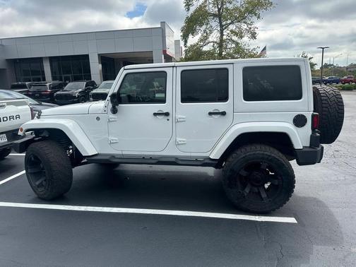 2014 Jeep Wrangler Unlimited Altitude