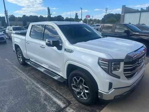 2022 GMC Sierra 1500 SLT