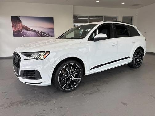 2022 Audi Q7 55 Prestige
