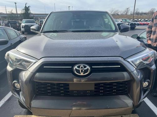2023 Toyota 4Runner SR5