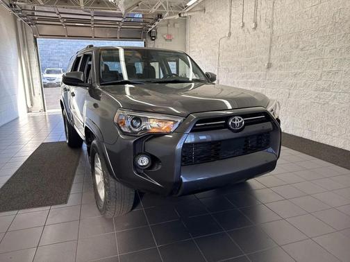 2023 Toyota 4Runner SR5