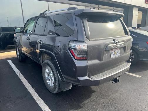 2023 Toyota 4Runner SR5