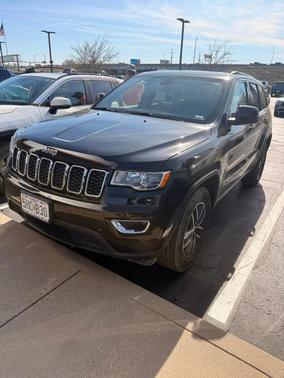 2018 Jeep Grand Cherokee Laredo E