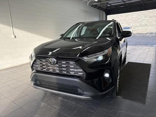 2024 Toyota RAV4 Limited