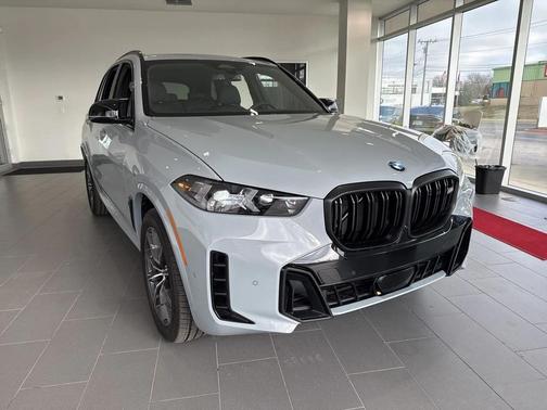 2026 BMW X5 M60i