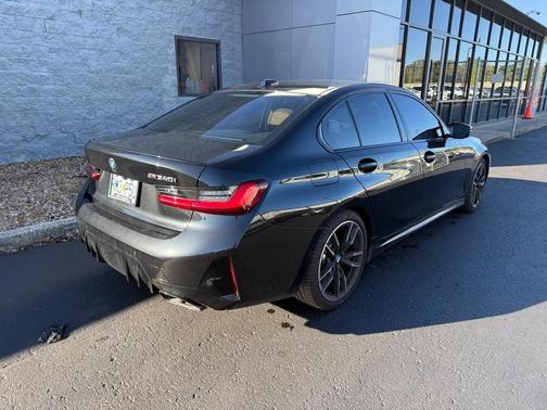 2025 BMW M340 xDrive