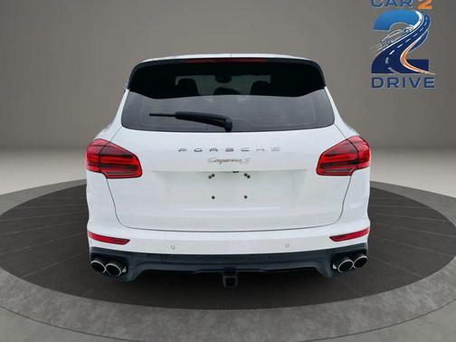 2015 Porsche Cayenne Cayenne