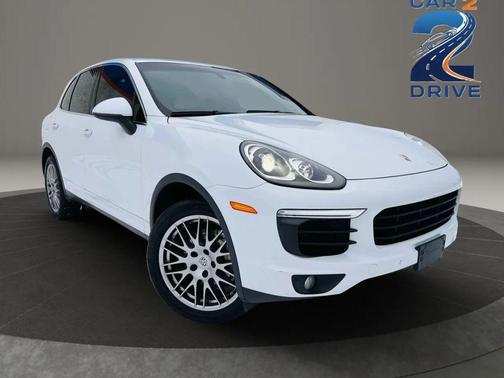 2015 Porsche Cayenne Cayenne