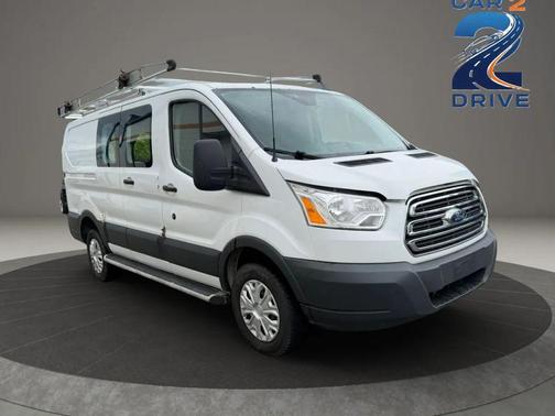 Oxford White 2017 Ford Transit-250 Base