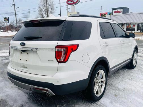 2017 Ford Explorer sport