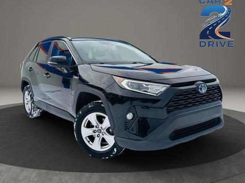 2020 Toyota RAV4 XLE