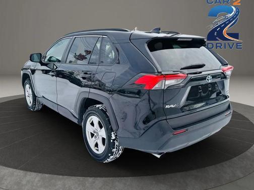 2020 Toyota RAV4 XLE