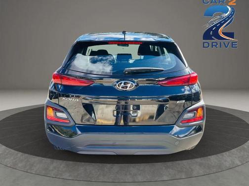 2021 Hyundai KONA SE