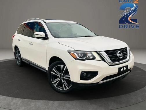 2017 Nissan Pathfinder Platinum