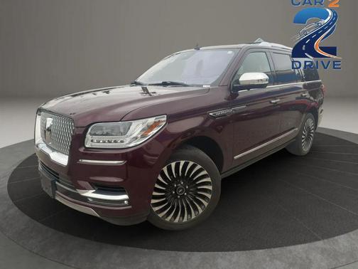 Burgundy 2018 Lincoln Navigator Black Label