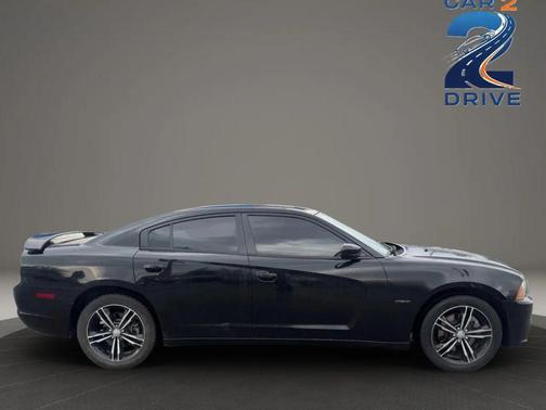 Pitch Black 2013 Dodge Charger R/T