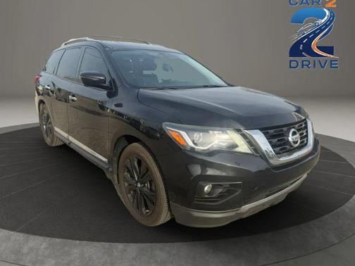 2017 Nissan Pathfinder Platinum