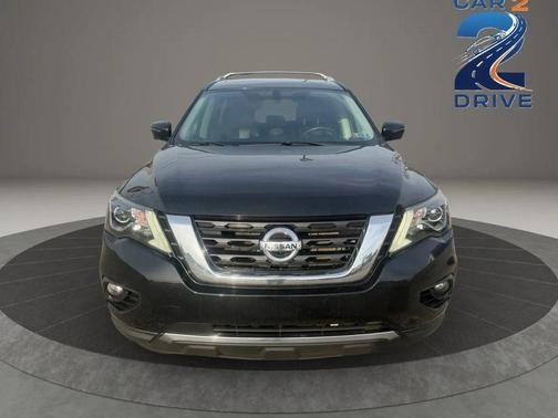 2017 Nissan Pathfinder Platinum