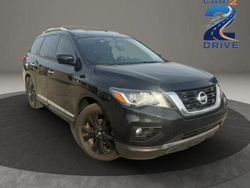 2017 Nissan Pathfinder Platinum