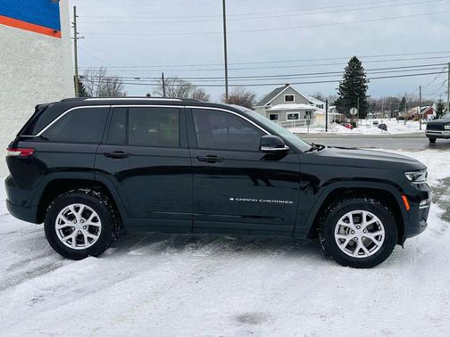 2022 Jeep Grand Cherokee Limited