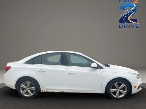 Summit White 2016 Chevrolet Cruze Limited 2LT