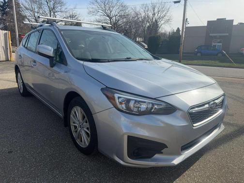2017 Subaru Impreza 2.0i Premium
