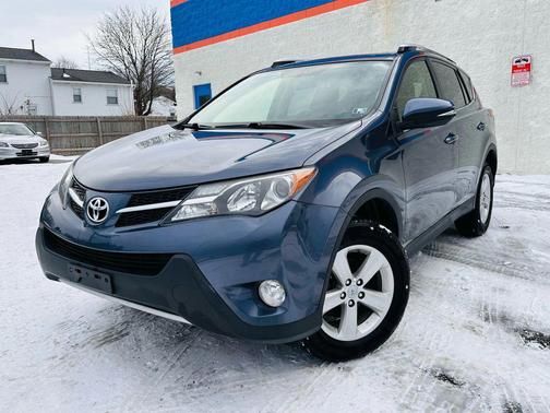 2013 Toyota RAV4 XLE