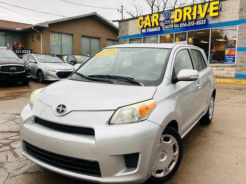 2010 Scion xD Hatchback 4D
