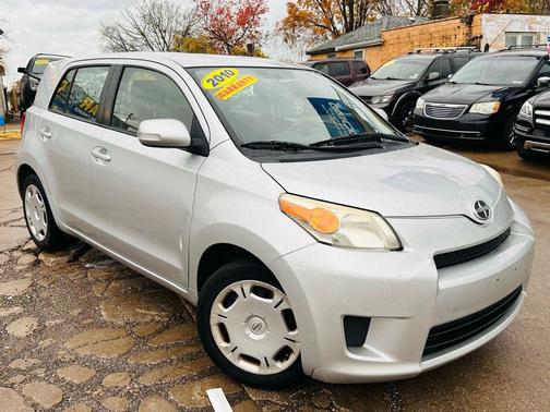 2010 Scion xD Hatchback 4D
