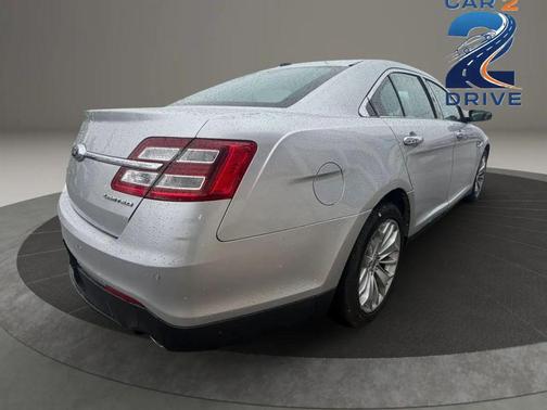 2019 Ford Taurus Limited