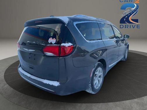 2020 Chrysler Pacifica Touring-L Plus