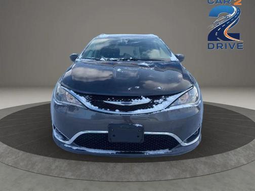 2020 Chrysler Pacifica Touring-L Plus