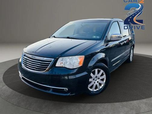 2012 Chrysler Town & Country Touring-L
