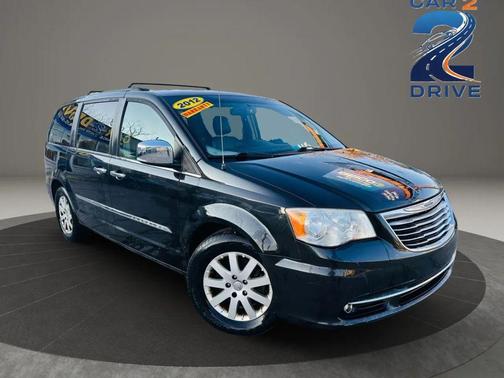 2012 Chrysler Town & Country Touring-L