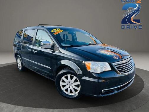2012 Chrysler Town & Country Touring-L