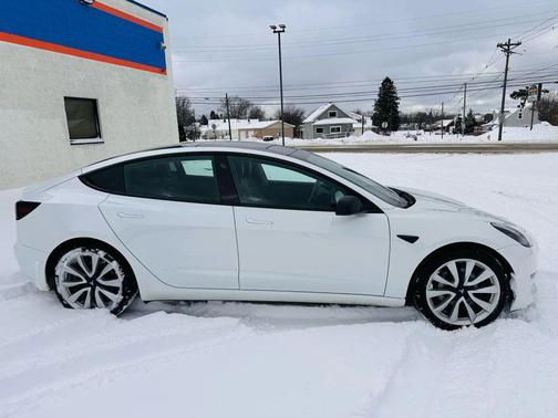 2020 Tesla Model 3 Long Range
