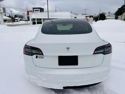 2020 Tesla Model 3 Long Range