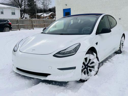 2020 Tesla Model 3 Long Range