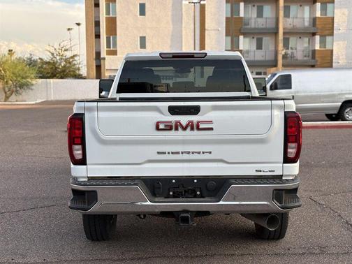 2022 GMC Sierra 2500 SLE