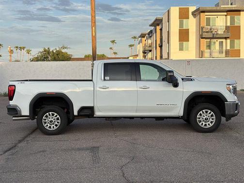 2022 GMC Sierra 2500 SLE