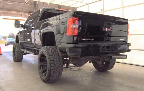 2017 GMC Sierra 2500 Denali