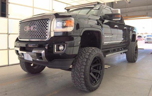 2017 GMC Sierra 2500 Denali