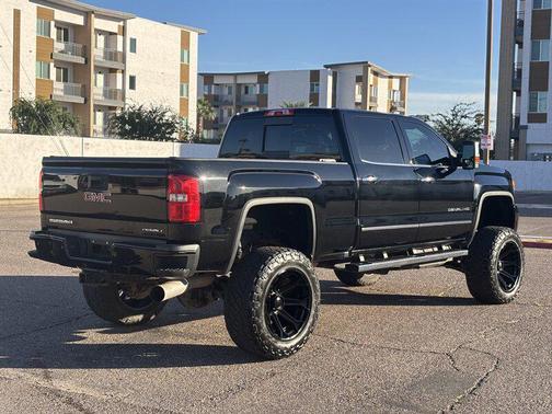 2017 GMC Sierra 2500 Denali