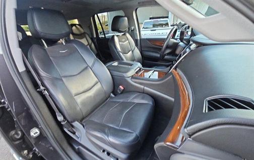 2018 Cadillac Escalade Premium Luxury