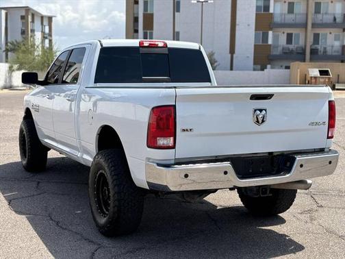 2018 RAM 2500 SLT Crew Cab 4x4 6'4' Box