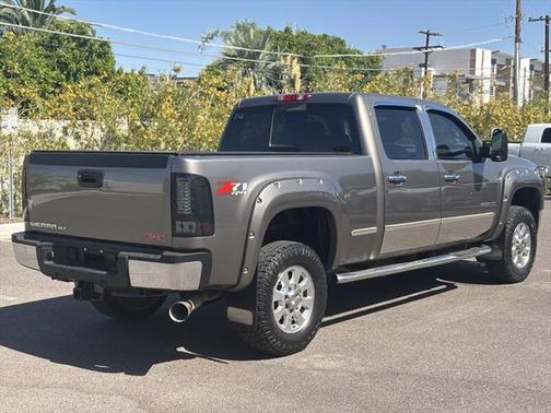 2011 GMC Sierra 2500 SLT