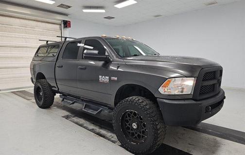 2017 RAM 2500 Tradesman Crew Cab 4x4 6'4' Box
